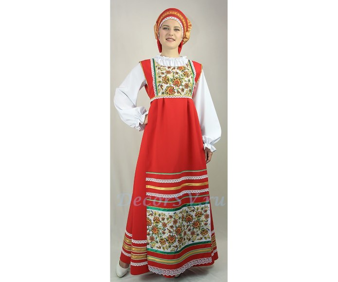 Русский костюм женский