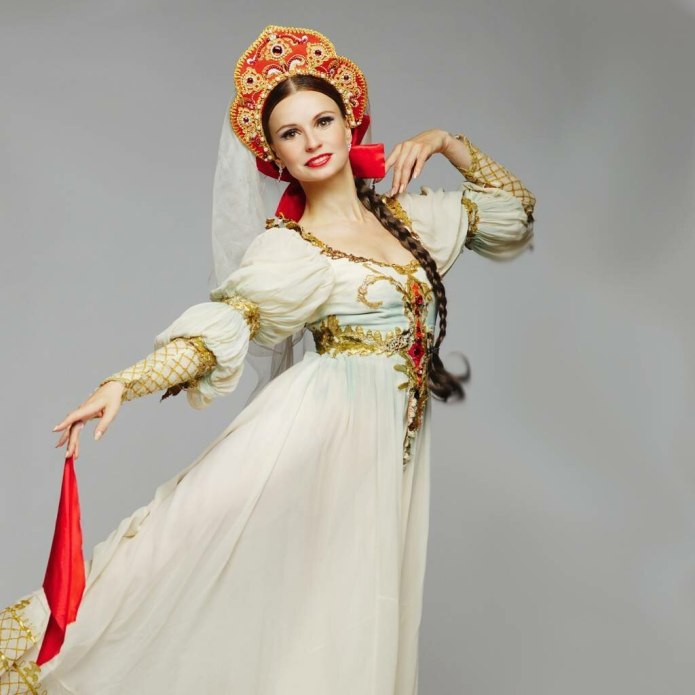 Русский сценический костюм