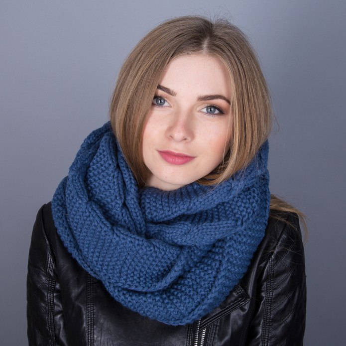 Модные женские снуды