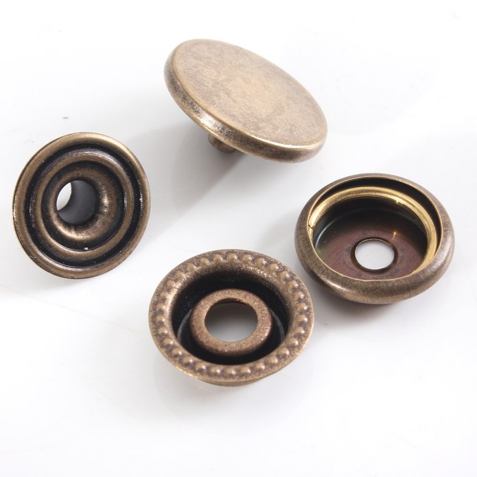 Заклепки для куртки Caprice 14 mm