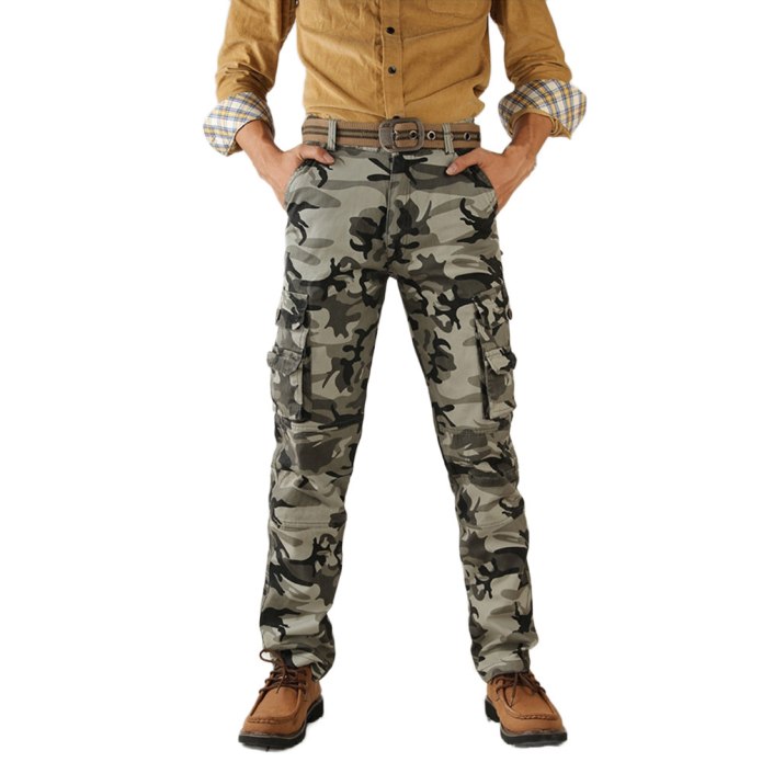 Celio камуфляжные брюки карго мужские