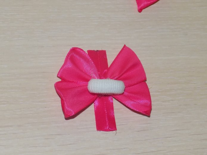 Поделка бантик