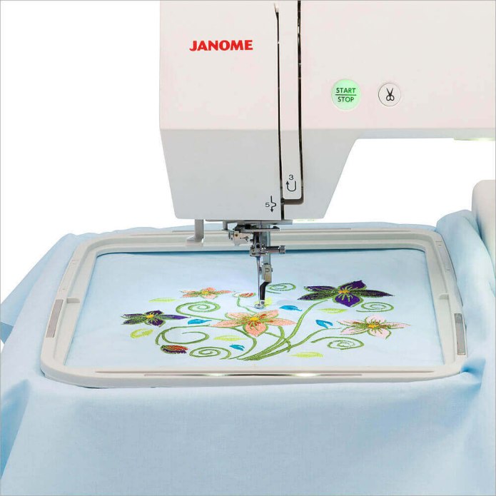 Вышивальная машина Janome 500e