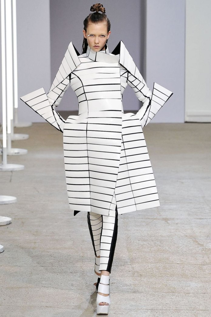 Gareth Pugh Космическая коллекция