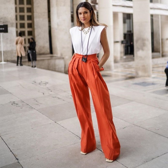 Брюки палаццо outfit