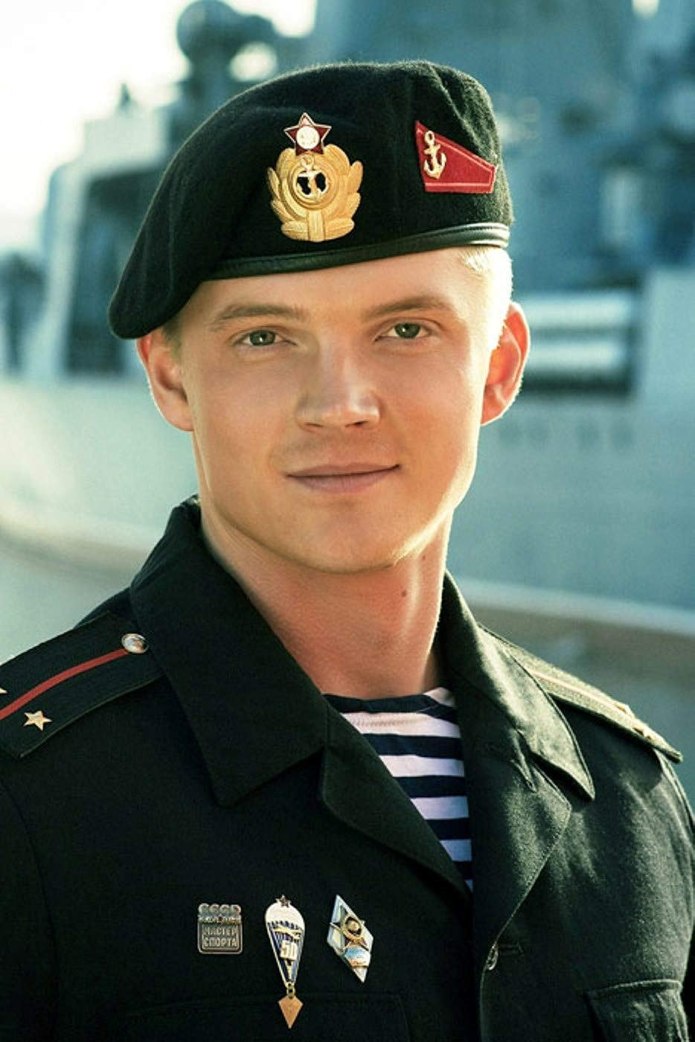 Александр Лобанов актер